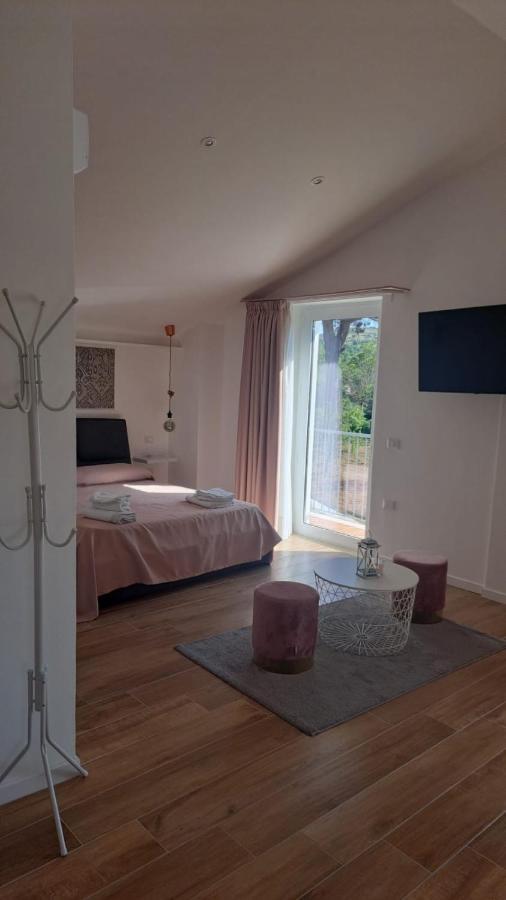 Nanni Guest Home Pozzovetere Exterior photo